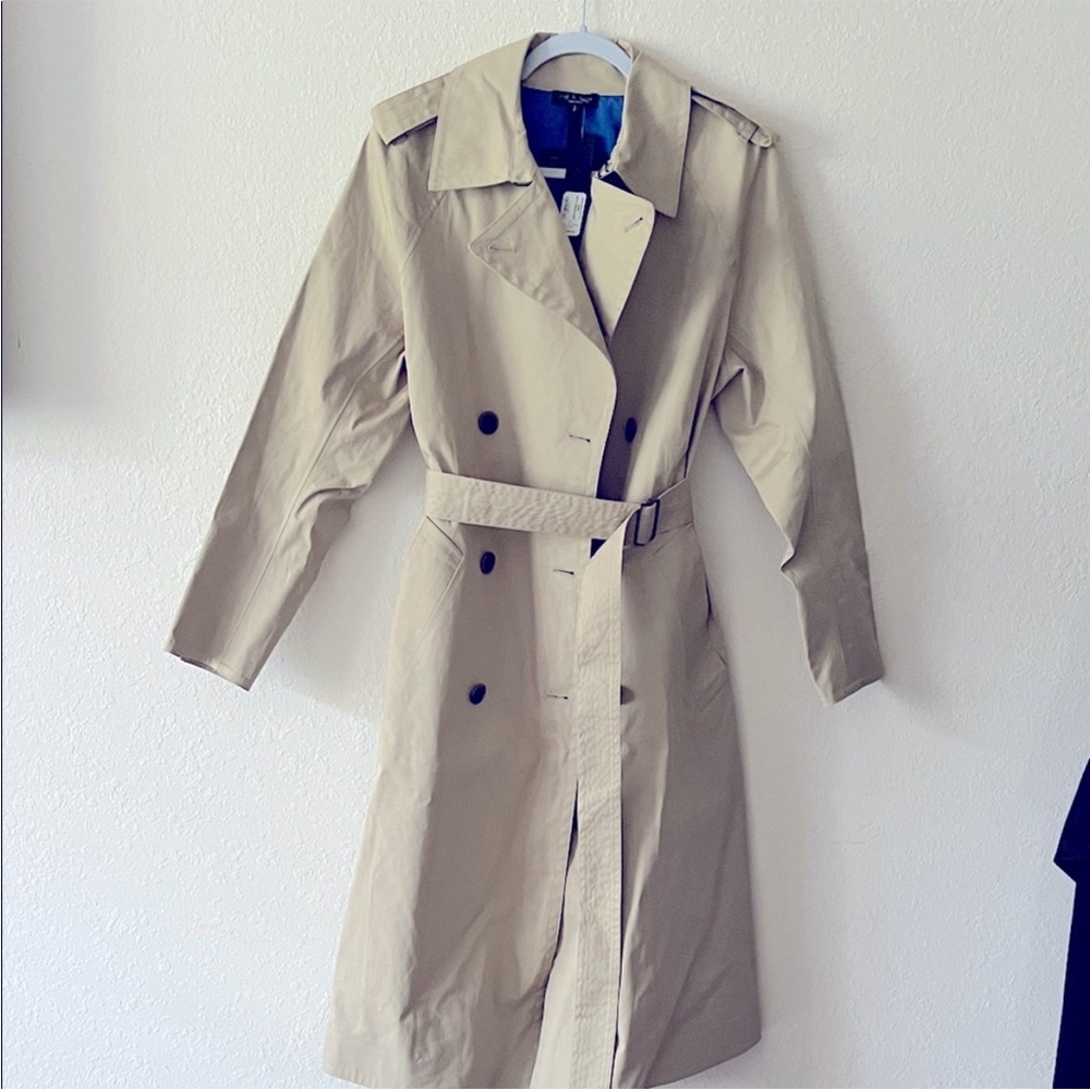 NWT RAG & BONE GWYN
COTTON TRENCH COAT size S. Old money, timeless , expensive